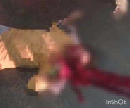 थांदला: थांदला बाईपास पर आयशर ट्रक और बाइक की टक्कर, बाइक सवार गंभीर रूप से घायल