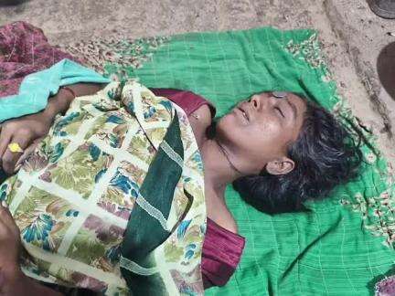 బిచ్కుంద: కందర్‌పల్లి గ్రామంలో ఇంట్లో దూలానికి ఉరి వేసుకొని వివాహిత ఆత్మహత్య