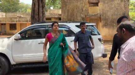 సంగారెడ్డి: నీట్ పరీక్షకు పకడ్బందీగా ఏర్పాట్లు చేయాలి: కలెక్టర్ వల్లూరు క్రాంతి