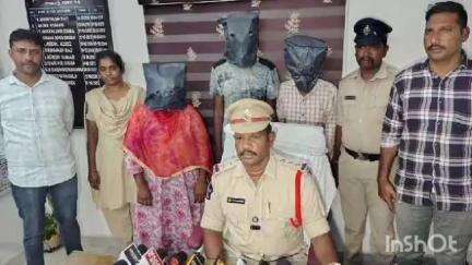 తెనాలి: మల్లెపాడు గ్రామంలో ఇటీవల జరిగిన హత్య కేసులో నిందితులను అరెస్ట్ చేసిన త్రీ టౌన్ పోలీసులు