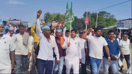 छातापुर: भीमपुर चौक से अति पिछड़ा जागरूकता रैली पटना के लिए हुई रवाना