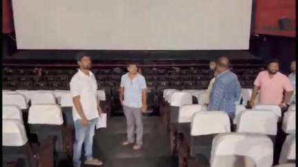 శ్రీకాకుళం: నరసన్నపేటలోని పలు సినిమా థియేటర్లలో అధికారులు గురువారం రాత్రి ఆకస్మిక తనిఖీలు
