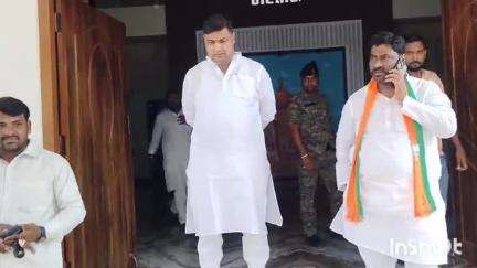सासाराम: सासाराम से कई मंत्री, सांसद और विधायक दल बल के साथ भारत के माननीय प्रधानमंत्री के कार्यक्रम स्थल पर निकले