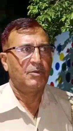 अलवर: जोगी नगला गांव में एक 40 वर्षीय महिला ने फांसी लगाकर की आत्महत्या, पुलिस ने मोर्चरी में रखवाया शव