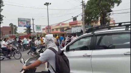 जगाधरी: यमुनानगर पंचायत भवन के पास कार चालक ने मोटरसाइकिल सवार को मारी टक्कर, पुलिस जांच में जुटी
