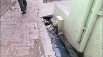 आशापुर गांव के लोगों का फूटा गुस्सा, बरसों से सड़क ,गंदगी ,जल निकासी की समस्या से परेशान #Jansamasya