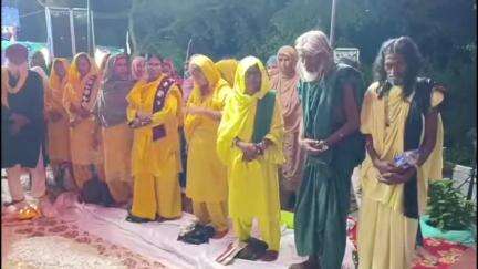 कन्नौज: बक्सपुर्वा गांव में हजरत मलिक माहेरू दरगाह पर कव्वाली प्रोग्राम के साथ उर्स का समापन, जायरीनों ने अमन-चैन की दुआ की