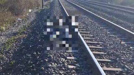 सोहागपुर: ग्राम गुरमखेड़ी और सोहागपुर के बीच रेलवे ट्रैक पर मिला अज्ञात व्यक्ति का शव, पुलिस ने मर्ग किया कायम