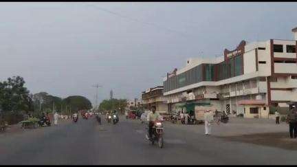 चोपडा: अरुणोदय कॉलनीतून घराबाहेर लावलेली मोटरसायकल अज्ञात चोरट्याने चोरी केली, चोपडा शहर पोलीस ठाण्यात गुन्हा