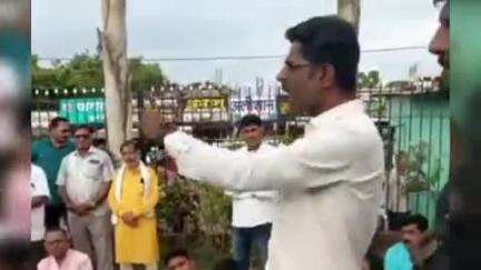 पैठण: अतिश गायकवाड यांच्यावर झालेल्या प्राणघातक हल्ल्याच्याअनुषंगाने मराठा संघाची बैठक पार