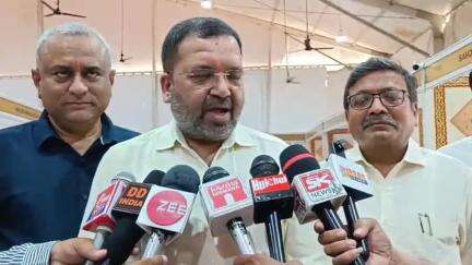 આણંદ શહેર: વિદ્યાનગર વૃંદાવન મેદાન ખાતેથી સરસ મેળાને લઇ સાંસદે પ્રતિક્રિયા આપી
