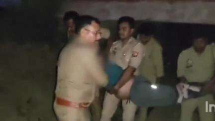 ज़मानिया: देवड़ी में हत्या मामले के कुख्यात अपराधी विवेक सिंह और पुलिस के बीच हुई मुठभेड़, बदमाश के पैर में लगी गोली