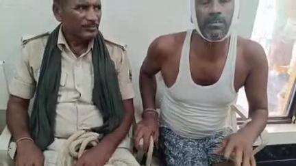 बिहार: सोहराय थाना पुलिस ने गल्ला पट्टी मोहल्ले में मारपीट मामले में दोनों पक्षों के दो लोगों को किया गिरफ्तार