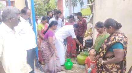 அரூர்: தீர்தமலை ரூ.36 இலட்சம் மதிப்பில் மேல்நிலை நீர்தேக்க தொட்டி அரூர் MLA சம்பத்குமார் திறப்பு,