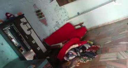 किरावली: गांव अरहेरा में तीन घरों से लाखों की चोरी, पुलिस जांच में जुटी