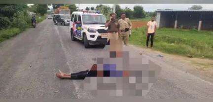 ಹನೂರು: ರಾಮಾಪುರ -ಅಂಬಿಕಾಪುರ ಮಾರ್ಗಮಧ್ಯೆ ಬೊಲೆರೋ ವಾಹನಕ್ಕೆ ಬೈಕ್ ಡಿಕ್ಕಿ, ಸವಾರನಿಗೆ ಬಂಭೀರ ಗಾಯ