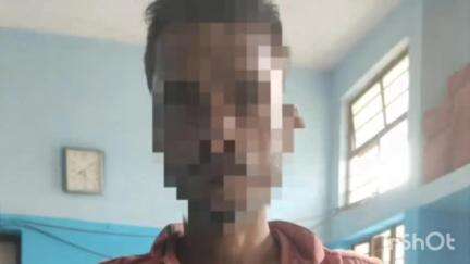 परसा: परसा थाना क्षेत्र के अलग-अलग गांवों में शराब पीकर हंगामा कर रहे दो शराबी को पुलिस ने किया गिरफ्तार