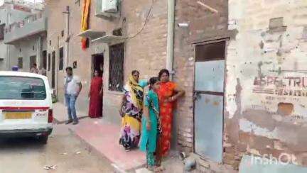 बीकानेर: शहर के सीताराम भवन के सामने 14 वर्षीय बालक ने की आत्महत्या, शव को मोर्चरी में रखवाया गया