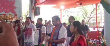 গুৱাহাটী: গুৱাহাটীৰ আহোম গাঁও মনসা মন্দিৰত মুখ্যমন্ত্ৰী, মনসা মন্দিৰৰ বাবে ১০ লাখ টকা অনুদান ঘোষণা মুখ্যমন্ত্ৰীৰ