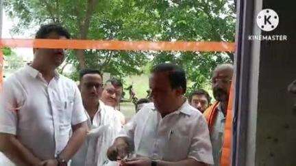 आर्वी: आयुष्यमान आणि आभार कार्ड पासून वंचित राहिलेल्या नागरिकांसाठी आदर्श विद्यालयात शिबिराचे उद्घाटन अनेकांनी घेतला लाभ