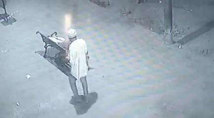 बड़वानी: बड़वानी बस स्टैंड पर चोरी करते चोरों का वीडियो वायरल, पुलिस ने चोरों को पकड़ा