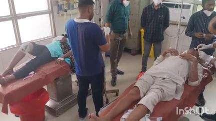 एटा: गंगनपुर, लालपुर पर हुई 2 घटनाओं में 10 वर्षीय बच्ची समेत 4 लोग हुए घायल, मेडिकल कॉलेज में कराया गया भर्ती