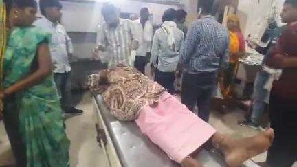 मुरैना नगर: नेपरी गांव में एक महिला ने ज़हरीली दवा का किया सेवन, जिला अस्पताल से ग्वालियर किया गया रेफर