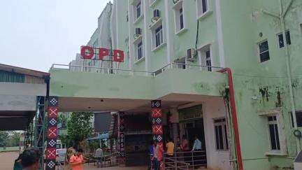 ଢେଙ୍କାନାଳ ସଦର: ଜିଲ୍ଲା ମୁଖ୍ୟ ଚିକିତ୍ସାଳୟ ଠାରେ ଥିବା ଜନଔଷଧିରେ ତାଲା, ଜନ ଔଷଧ ପାଇବାରେ ରୋଗୀ ବଞ୍ଚିତ #jansamasya