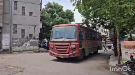 कोपरगाव: बेट नाक्यावर बस न थांबविल्याच्या कारणावरून कंडक्टरला बेदम मारहाण, शहर पोलीस ठाण्यात परस्परविरोधी फिर्यादी दाखल