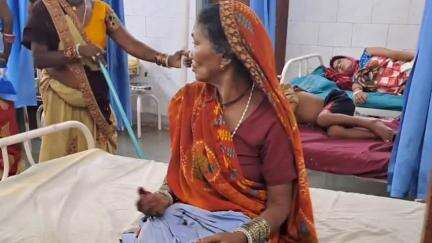 बोडला: ग्राम कांदापारा में बुजुर्ग महिला को लोमड़ी ने काटा, अस्पताल में कराया गया भर्ती