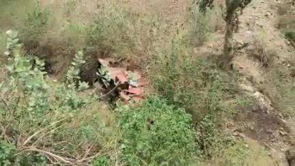 यवतमाळ: पुलाजवळील खड्ड्यात रोलर कोसळून चालक जखमी,कोलूरा गावाजवळील घटना