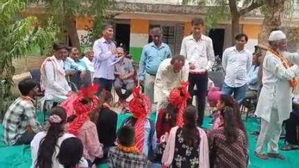 जहांनगर मोरडा में विद्यालय की बोर्ड परीक्षाओं की प्रतिभाओं को सम्मानित किया गया, प्रधानाचार्य ने नामांकन की अपील की