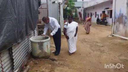 వనపర్తి: పరిసరాలు పరిశుభ్రత ఉంచుకోవాలి వనపర్తి జిల్లా వైద్యాధికారి శ్రీనివాస్