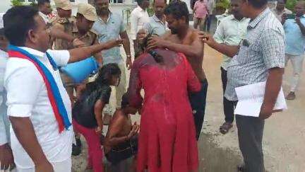 திருப்பத்தூர்: எஸ்பி அலுவலகத்தில் தீக்குளிக்க முயற்சி செய்த நபர் மீது வழக்கு பதிவு - நகர போலிசார் நடவடிக்கை