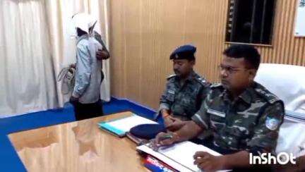 लातेहार: पुलिस ने चंदवा क्षेत्र से उग्रवादी संगठन पीएलएफआई के सक्रिय सदस्य को किया गिरफ्तार, SDPO ने दी जानकारी