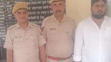 मलसीसर: मंडावा में शादी समारोह के दौरान हवाई फायर करने वाले आरोपी को पुलिस ने जयपुर से किया गिरफ्तार, पिस्टल व कारतूस बरामद