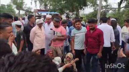 बिजनौर: हल्दौर में नूरपुर मार्ग पर गांव रुस्तमपुर चौराहे पर कार और बाइक के बीच हुई टक्कर, एक व्यक्ति की हुई मौत
