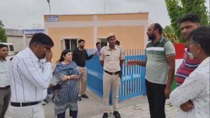शाहबाद: युवाओं की मांग पर एसडीएम डॉ चिनार चहल ने छपरा गांव में एसटीपी प्लांट का किया निरीक्षण