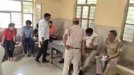 झालरापाटन: झालावाड़ में हाइवे पर रोडवेज बस दुर्घटना का मामला, घायलों में से दो की हालत नाजुक, उन्हें कोटा रैफर किया गया