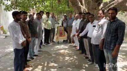वल्लभनगर: वल्लभनगर में स्वतंत्रता सेनानी रहे पूर्व गृहमंत्री गुलाब सिंह शक्तावत की जयंती पर कांग्रेस नेताओं ने दी श्रद्धांजलि