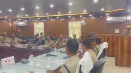 भिनगा: पुलिस कार्यालय भिनगा में विशेष किशोर पुलिस इकाई की मासिक समीक्षा हुई, बाल श्रम और बाल विवाह रोकने के दिए गए निर्देश