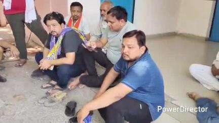 कर्वी: शिवरामपुर के खुटहा के पास अनियंत्रित स्कॉर्पियो पेड़ से टकराई, 3 घायल और 1 की मौत, पुलिस ने कराया शव का पीएम