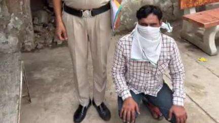 चरखी दादरी: चरखी दादरी पुलिस ने फौजी के खाते से रुपये निकालने के मामले में पत्नी के भाई को पकड़ा, न्यायिक हिरासत में भेजा