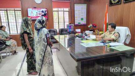 कन्नौज: पुलिस अधीक्षक विनोद कुमार ने पुलिस कार्यालय में जनता दर्शन में आए फरियादियों की समस्याएं और शिकायतें सुनीं