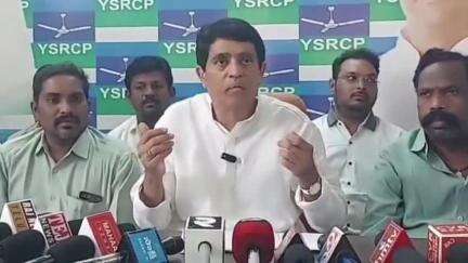 డోన్ లో రియల్ ఎస్టేట్ వ్యాపారుల కోసమే సబ్ రిజిస్టర్ కార్యాలయం తరలింపు: మాజీ మంత్రి బుగ్గన