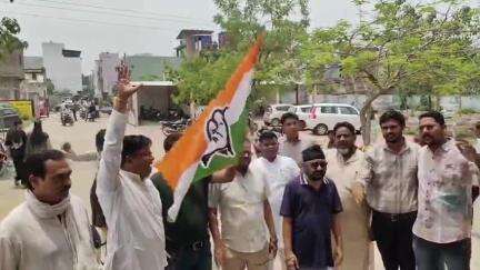 पचोर: पचोर में जनहित के मुद्दों पर कांग्रेस का प्रदर्शन, तहसीलदार को ज्ञापन देकर 10 दिन में सुधार की मांग की