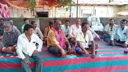 ପାଟଣାଗଡ: ସ୍ଥାୟୀ ସମ୍ପାଦକ ନିଯୁକ୍ତି ଦାବି ନେଇ ତମିଆଁ ସେବା ସମବାୟ ସମିତିଆଗରେ ଚାଷୀ ଙ୍କ ଧାରଣା ଦୃତିୟ ଦିନ ରେ ପହଞ୍ଚିଲା #jansamasya