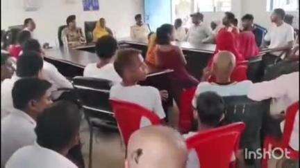 अनूपपुर: ग्राम गोरसी में ट्रैफ़िक चौपाल का हुआ आयोजन, सड़क सुरक्षा को लेकर दिलाई गई शपथ; 3 ग्रामीण बने ट्रैफ़िक मित्र