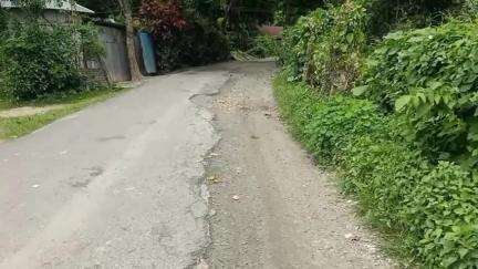 শীতলকুচি: ডাকালিহাট থেকে কদমতলা পর্যন্ত বেহাল 2 কিমি রাস্তা, সংস্কারের দাবি স্থানীয়দের #jansamasya