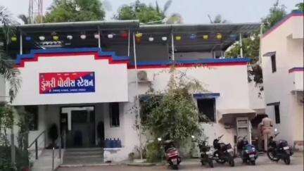 વલસાડ: ઊંટડી ભીંડી બજારમાં 54 વર્ષે ઈસમ પાસે 9000 રૂપિયા ટ્રાન્સફર કરાવી છેતરપિંડી થતાં ડુંગરી પોલીસ મથકે ફરિયાદ નોંધાઈ